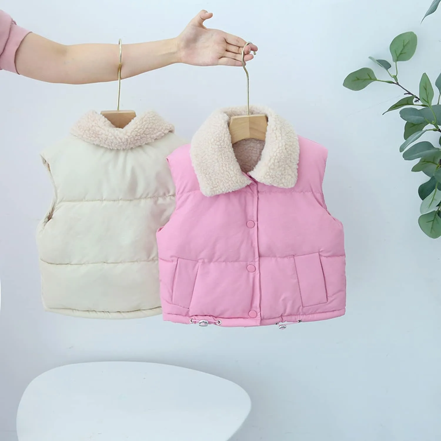 EISHOW Baby Boys Girls Fleece Vest Waistcoat Down Jacket Winter Fuzzy Thick Cotton-Padded Puffer Jacket Sleeveless Coat
