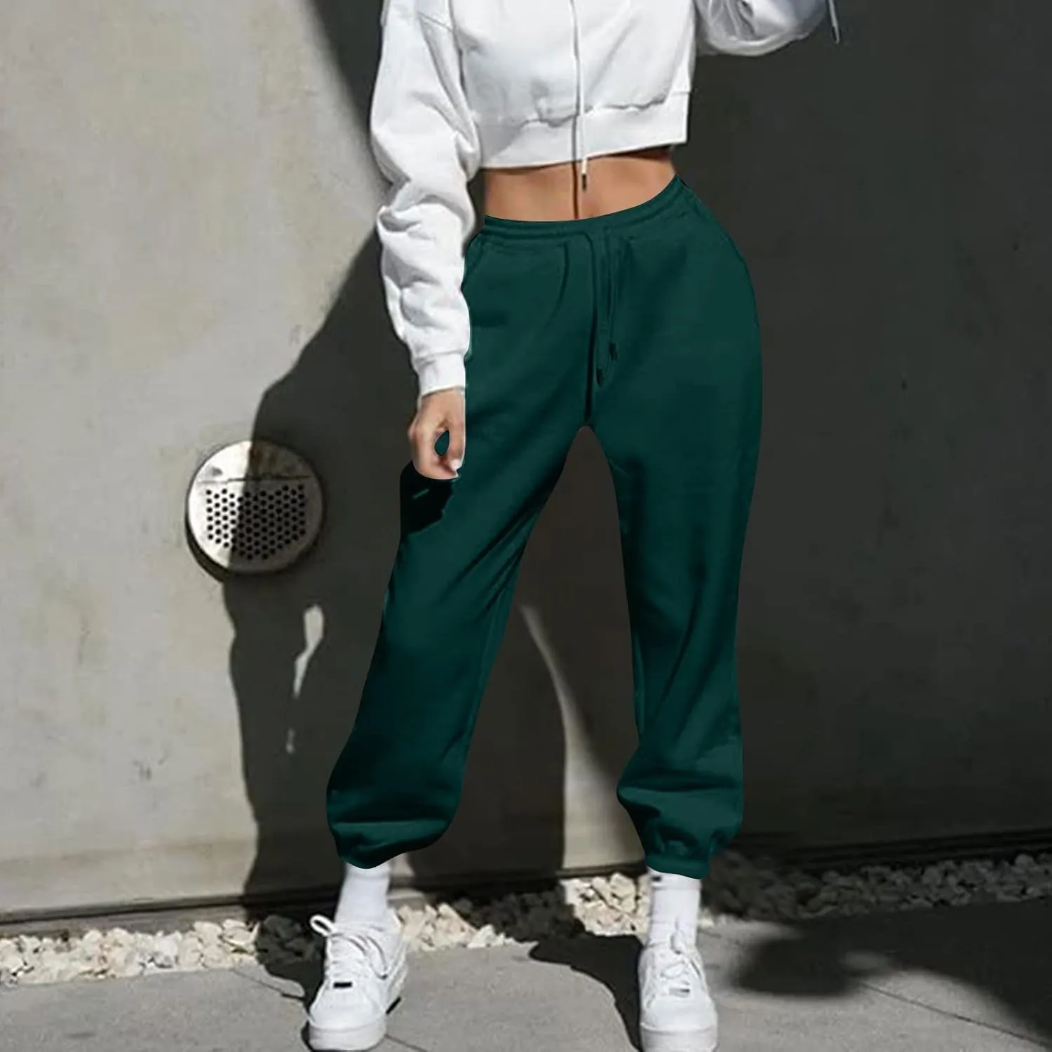 Gumipy Sweat Pants for Womens High Waisted Y2k Trendy Joggers Pants Fleece Lined Lounge Trousers with Pockets Activewear
