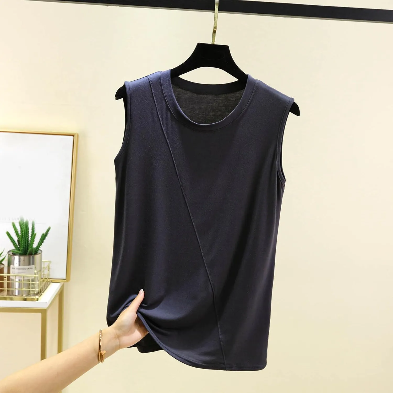 Summer Tank Tops for Women Solid Fashion Crewneck Sleeveless Tee Shirts Casual Loose Fit Athletic Quick Dry Blouse