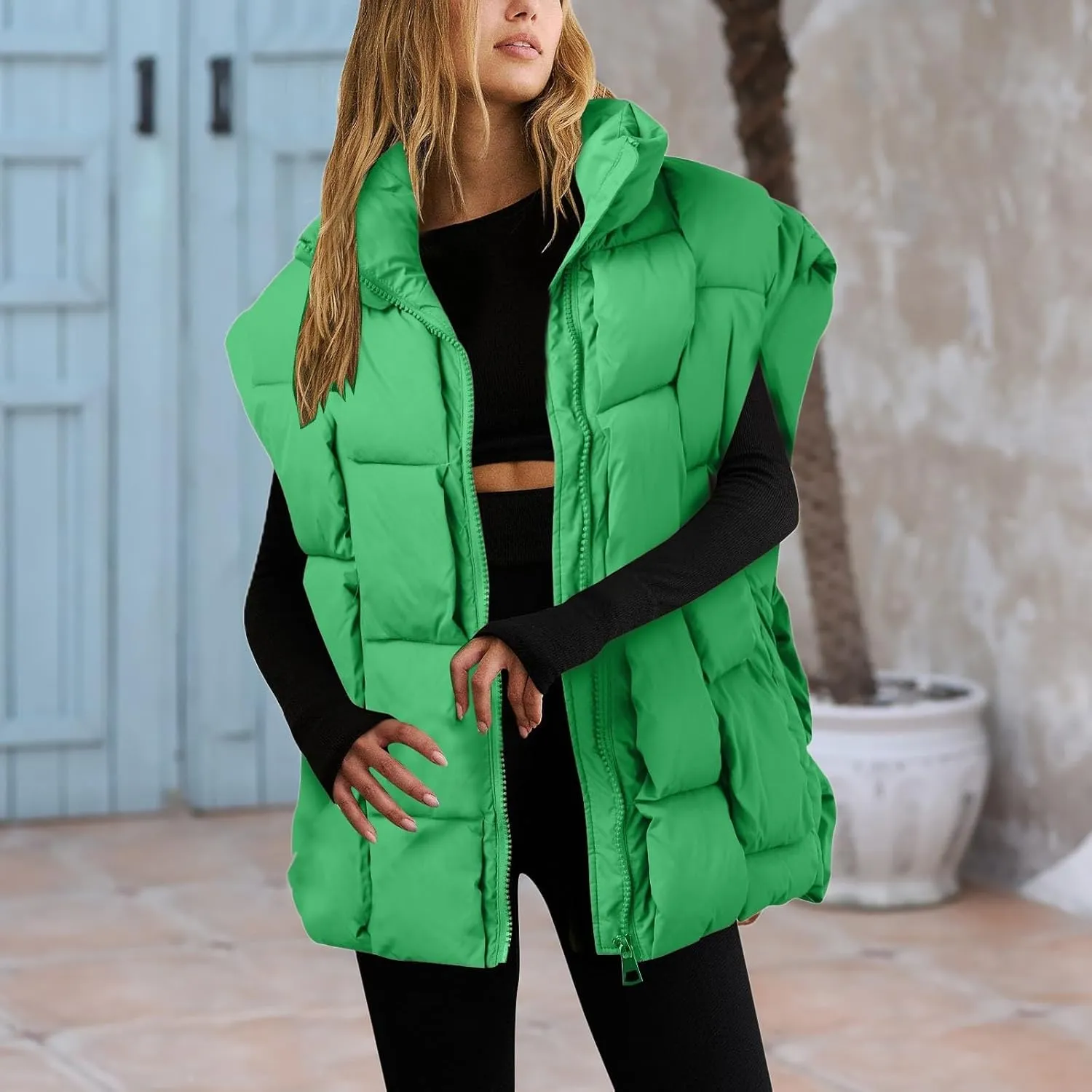 Womens Puffer Vest Oversized Down Jacket Stand Collar Lightweight Warm Winter Coat Sleeveless Zip Up Bubble Outwear