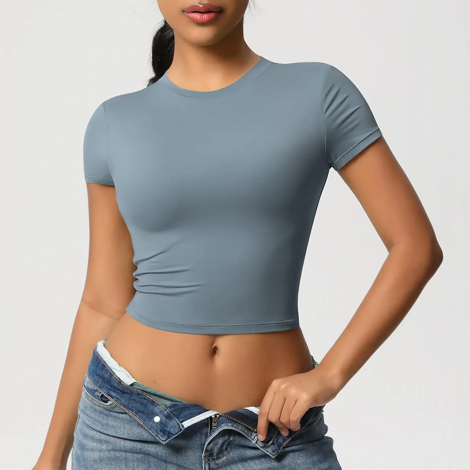 Workout Tops for Women Quick Dry Short Sleeve Cropped Yoga Shirts Athletic Gym Running Round Neck Basic Tees